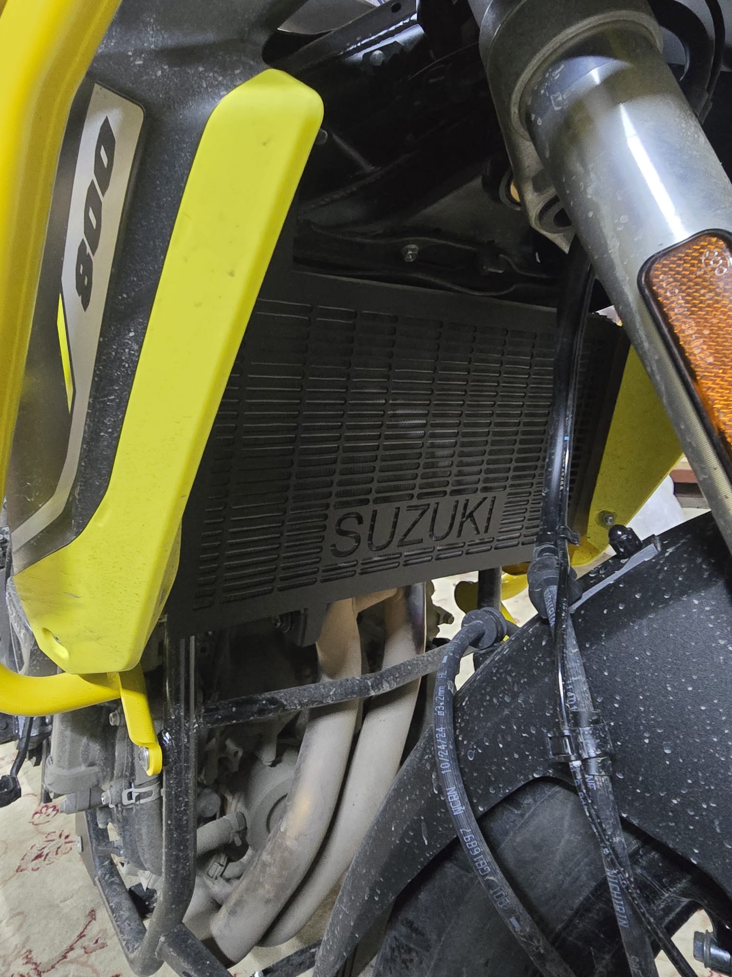 SUZUKİ DE/SE 800 RADYATÖR KORUMA DEMİRİ