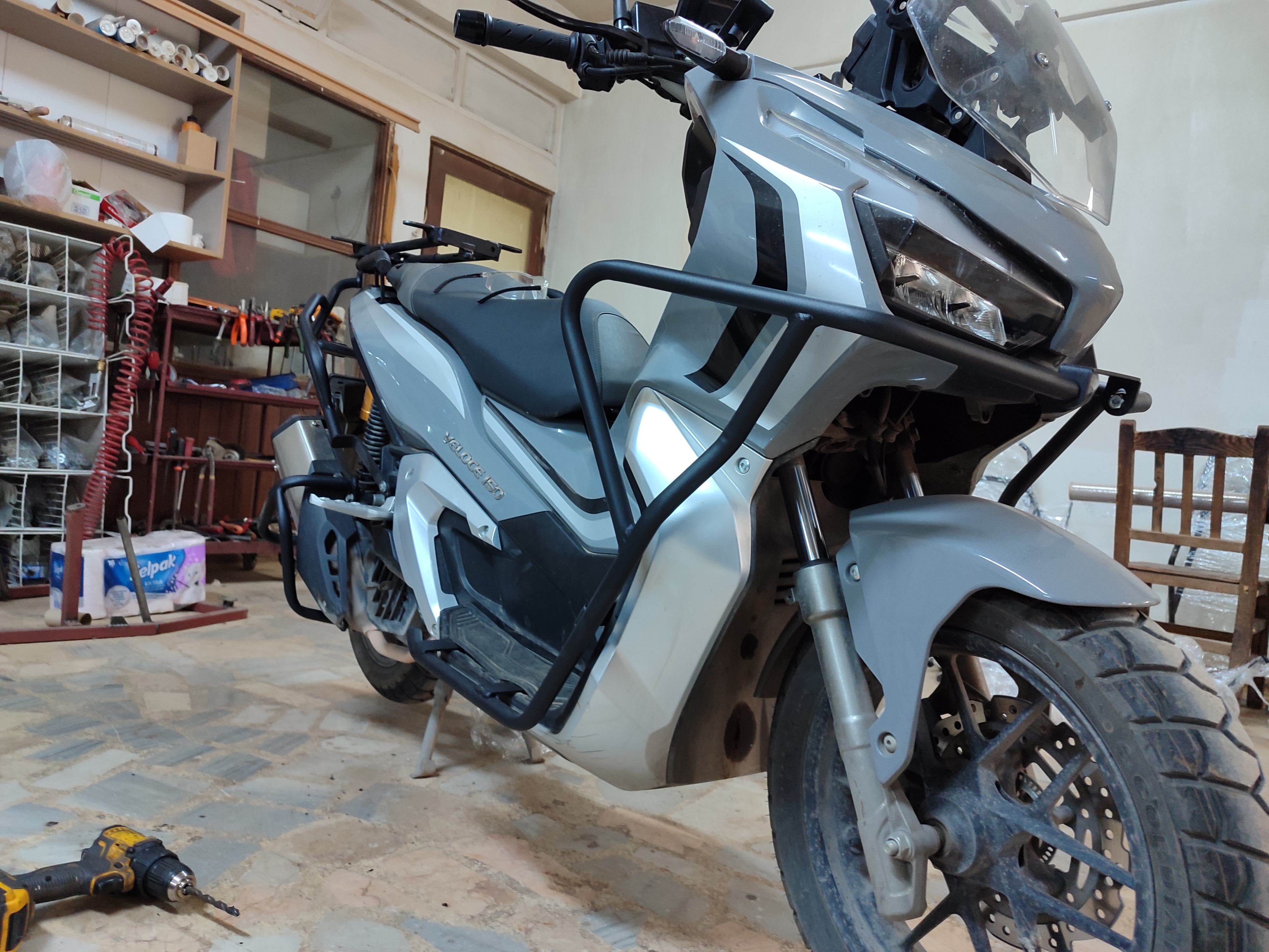 VOLECE 150 ÖN ARKA KORUMA DEMİRİ