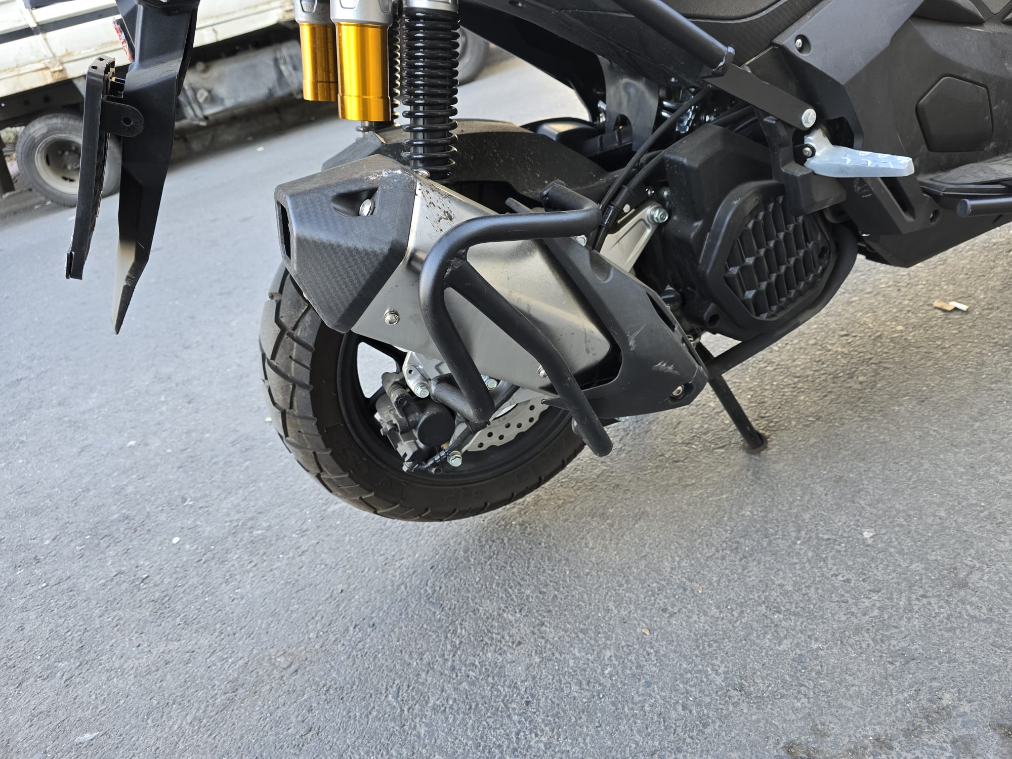 KANUNİ SEHA 125-150 EGZOS KORUMA DEMİRİ