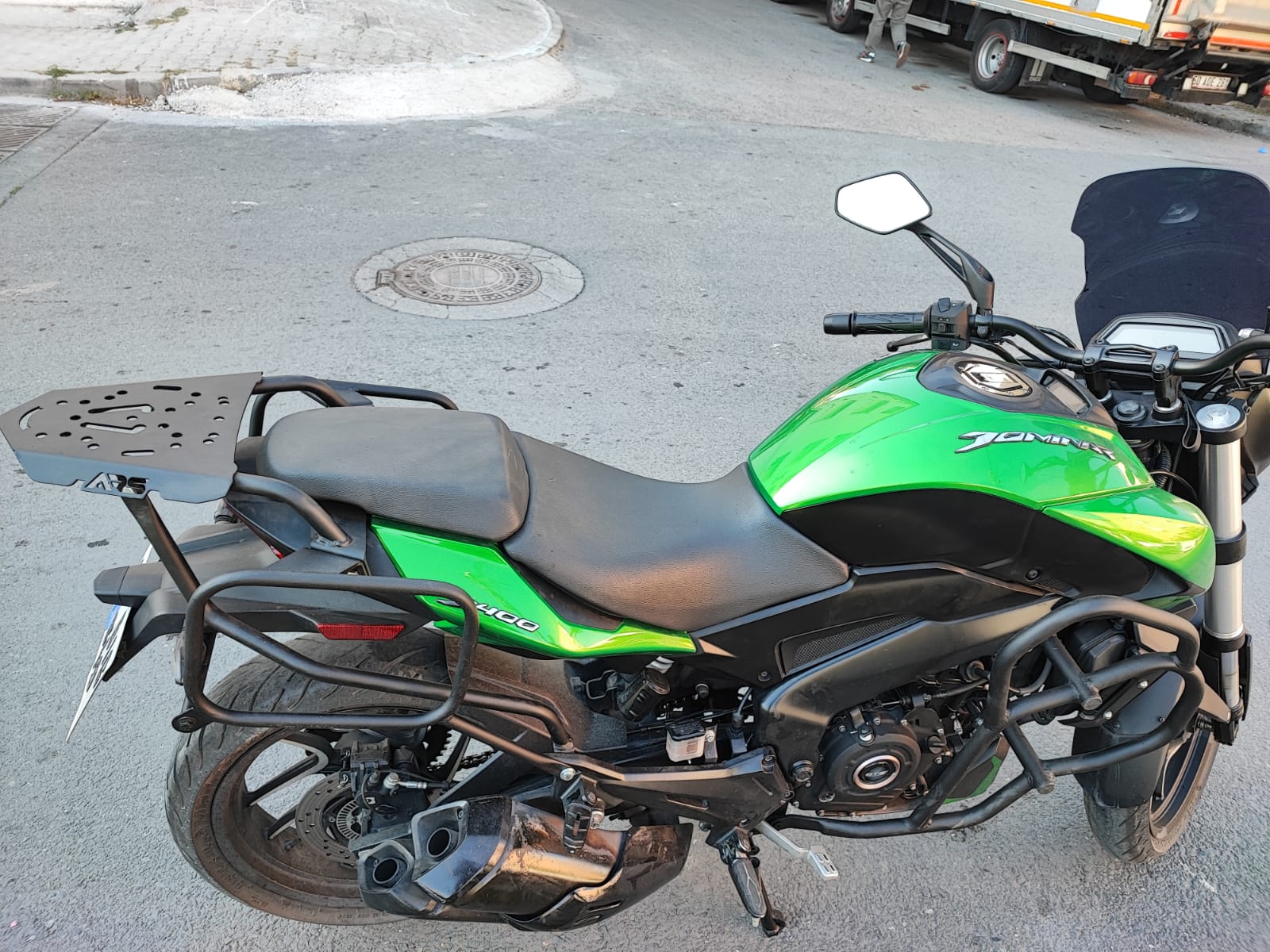 BAJAJ DOMİNAR ARKA ÇANTA TAŞIMA DEMİRİ 250 400