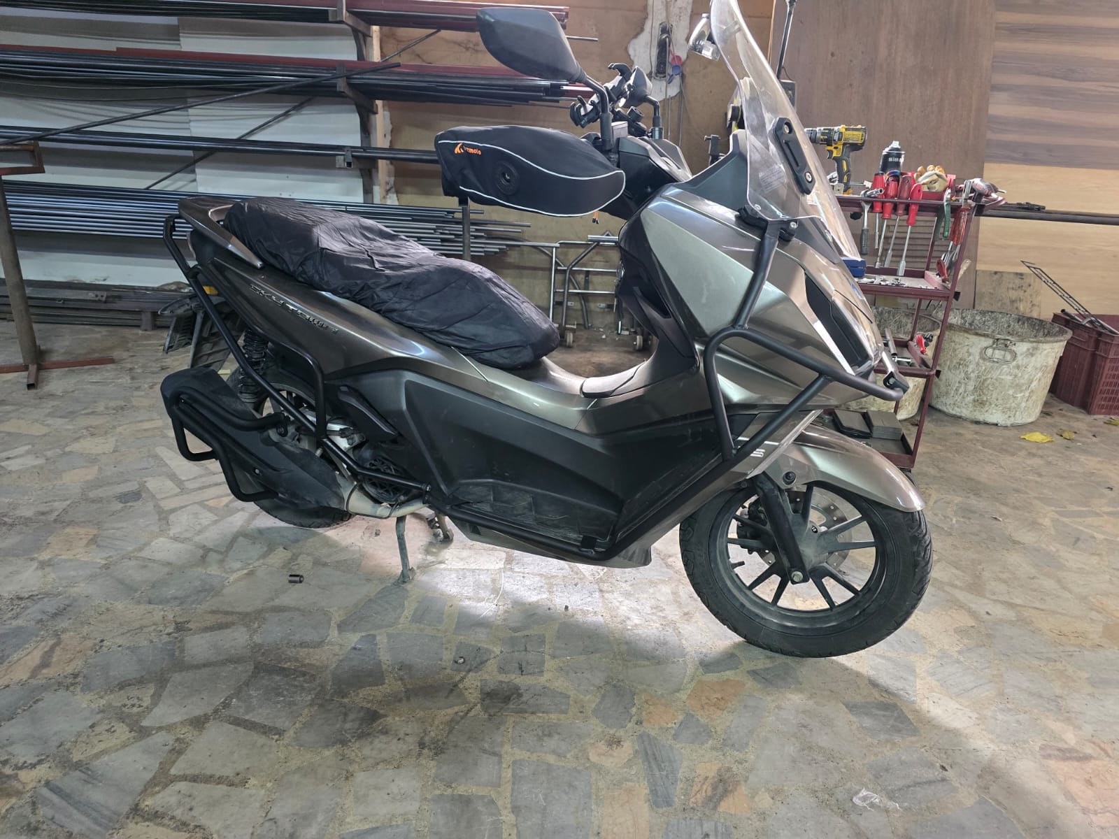 KYMCO SKYTOWN 125 ÖN KORUMA DEMİRİ