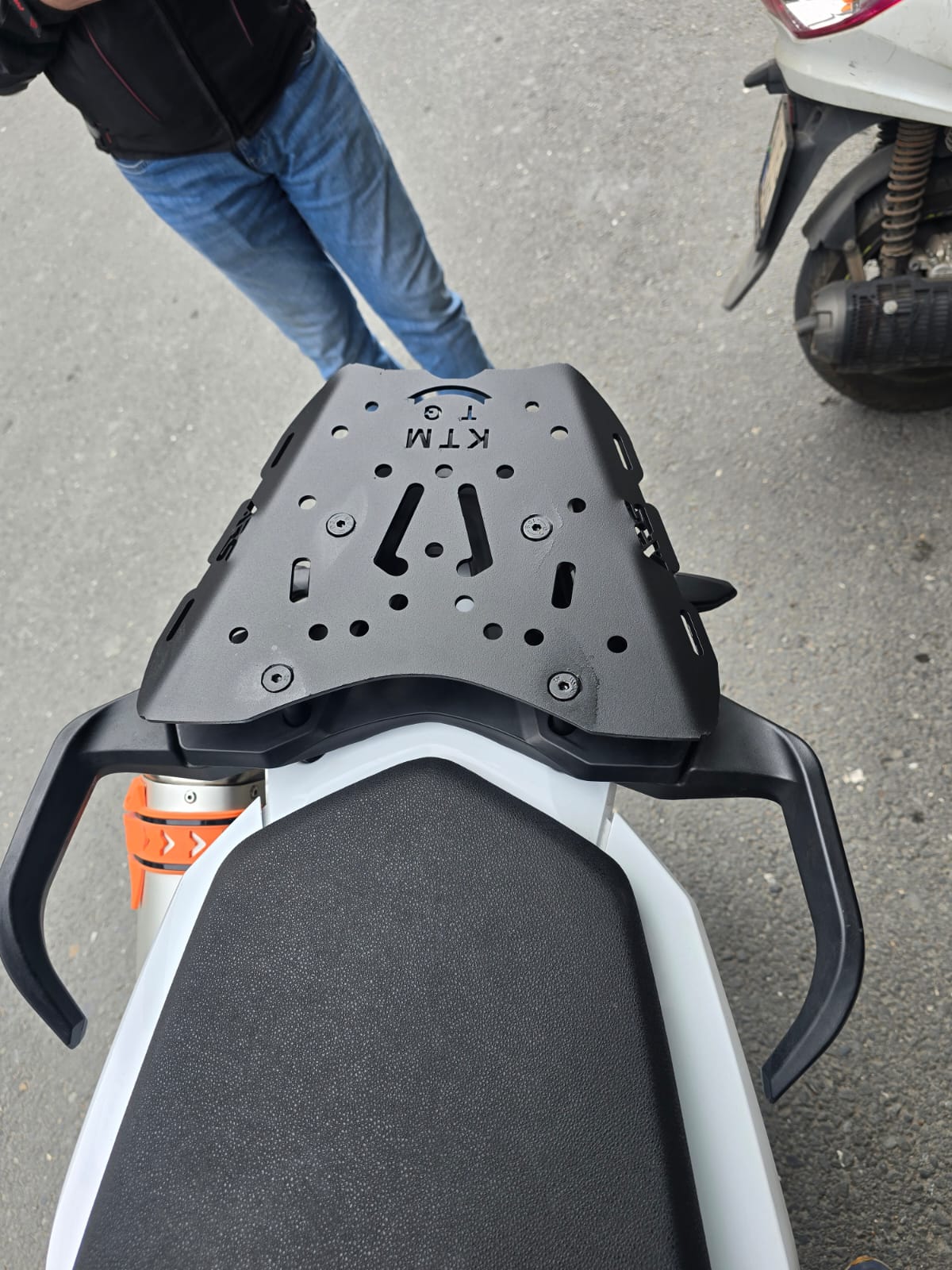 KTM ADVENTURE 790-890 ÇANTA TAŞIMA DEMİRİ