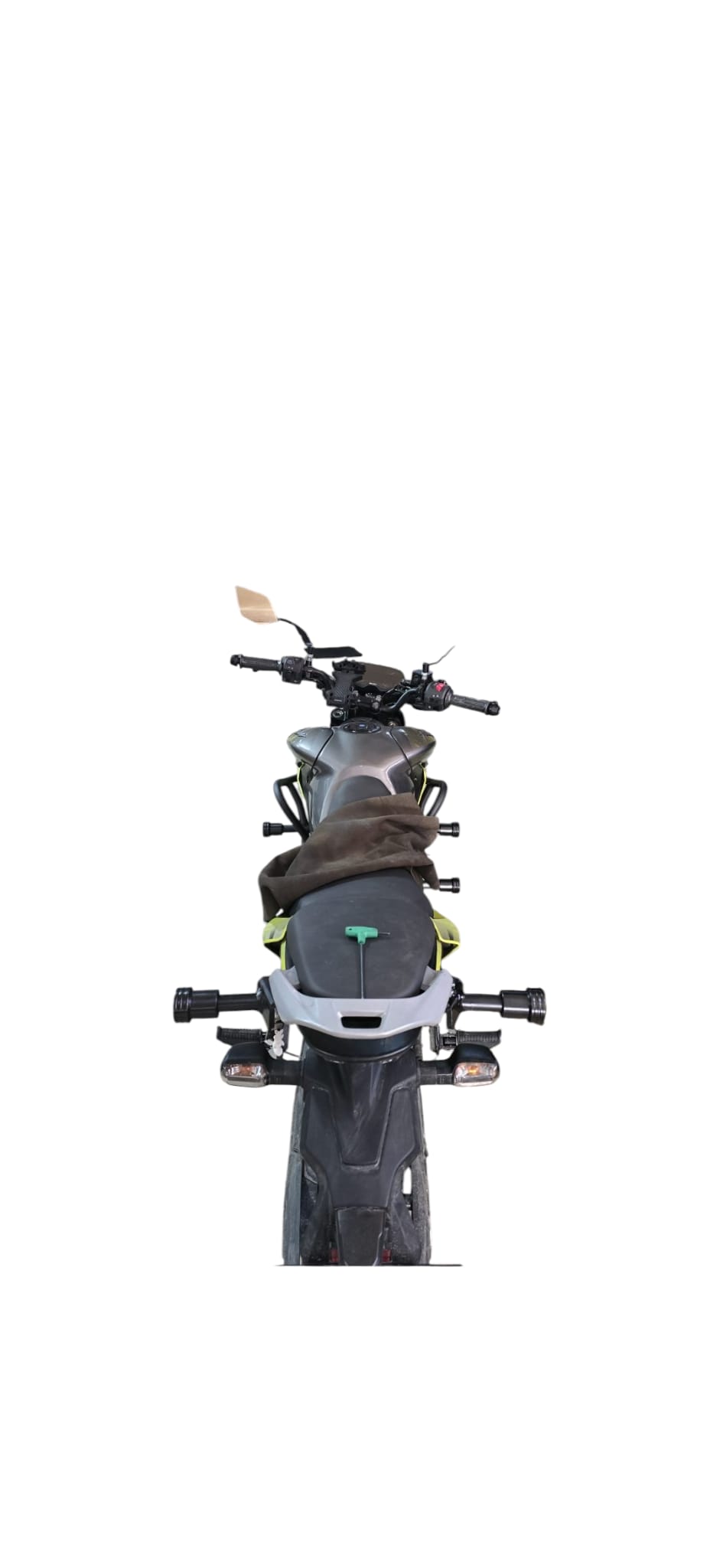 BAJAJ PULSAR N125 KUYRUK KORUMA TAKOZLU