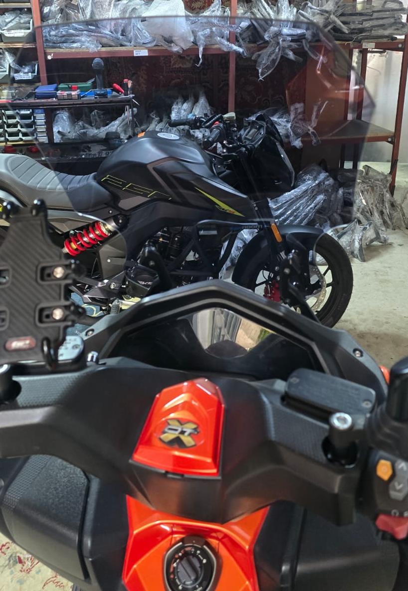 Kymco DTX 250 / 360 2021-2024 Uyumlu Ön Tur Camı Füme