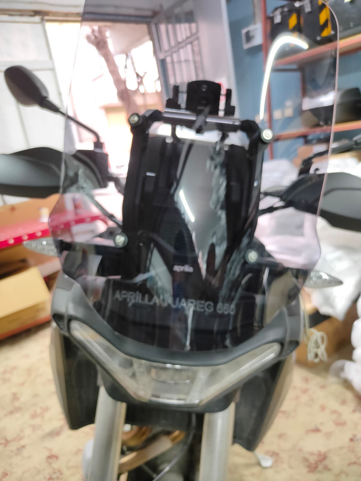 APRİLİA TUAREG 660 ÖN CAM ŞEFFAF-FÜME 