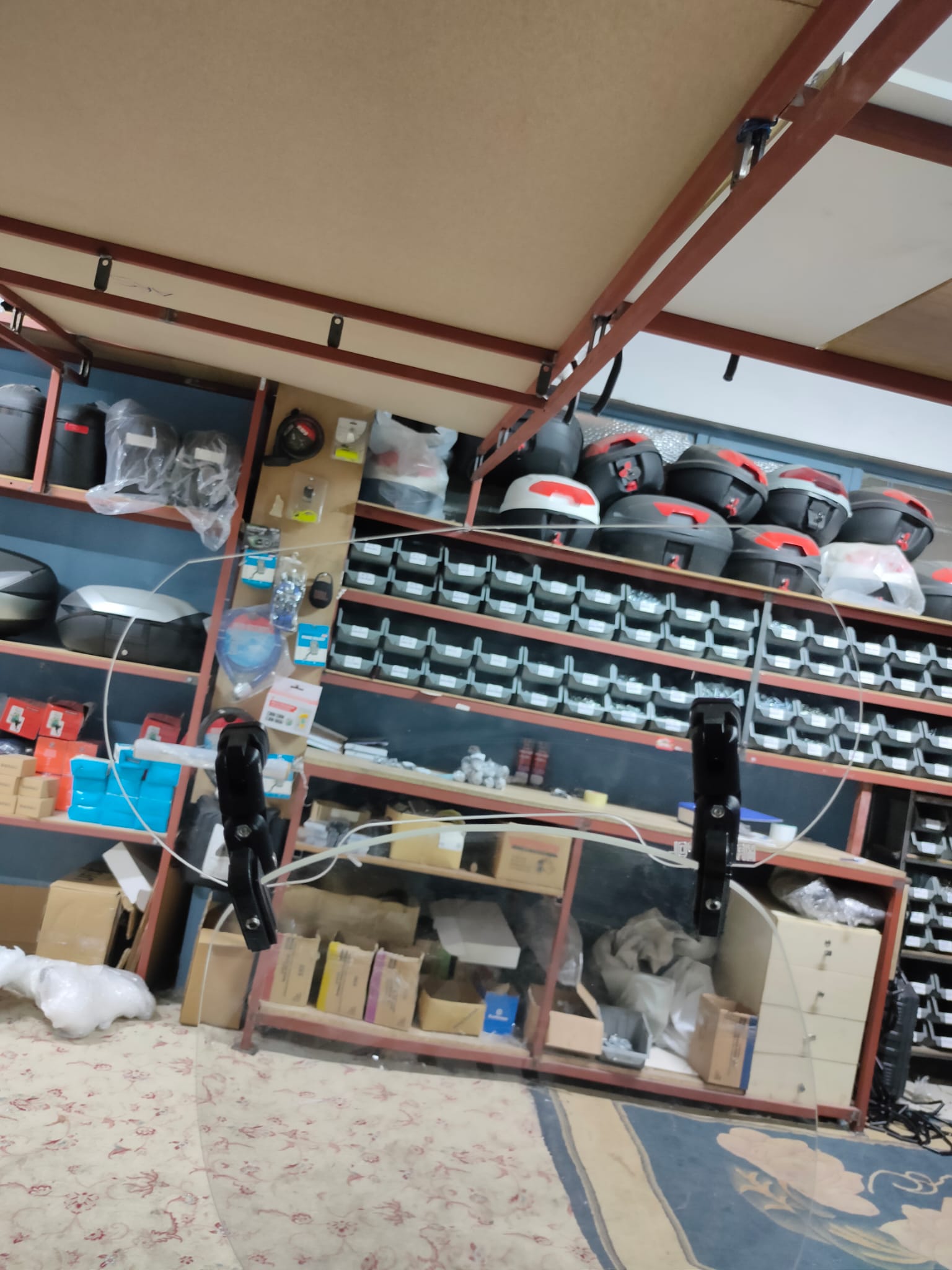  Universal Çift Bağlantılı Asansörlü Deflektör Füme-ŞEFFAF