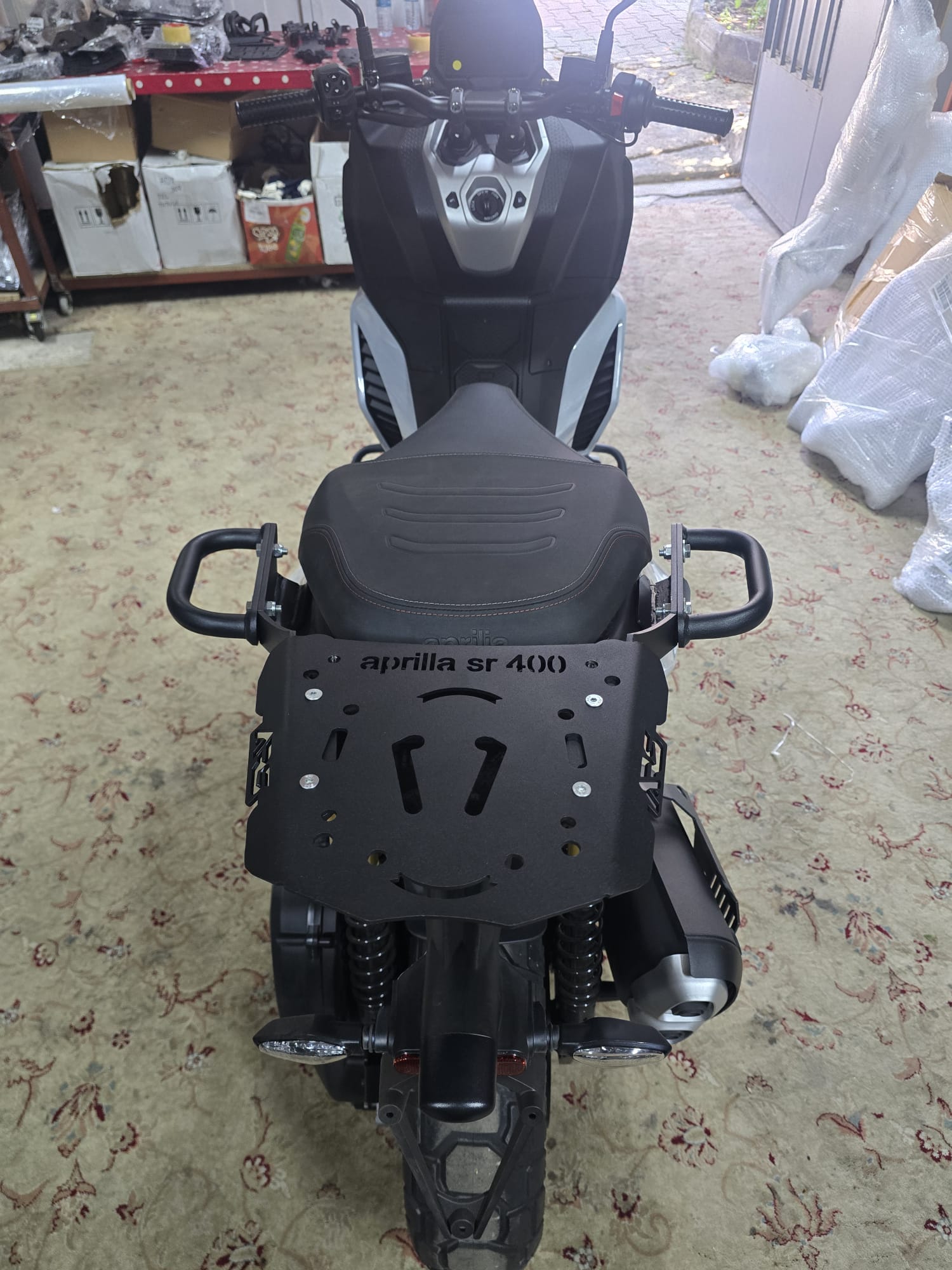 APRİLİA SR 400 ARKA ÇANTA TAŞIMA DEMİRİ