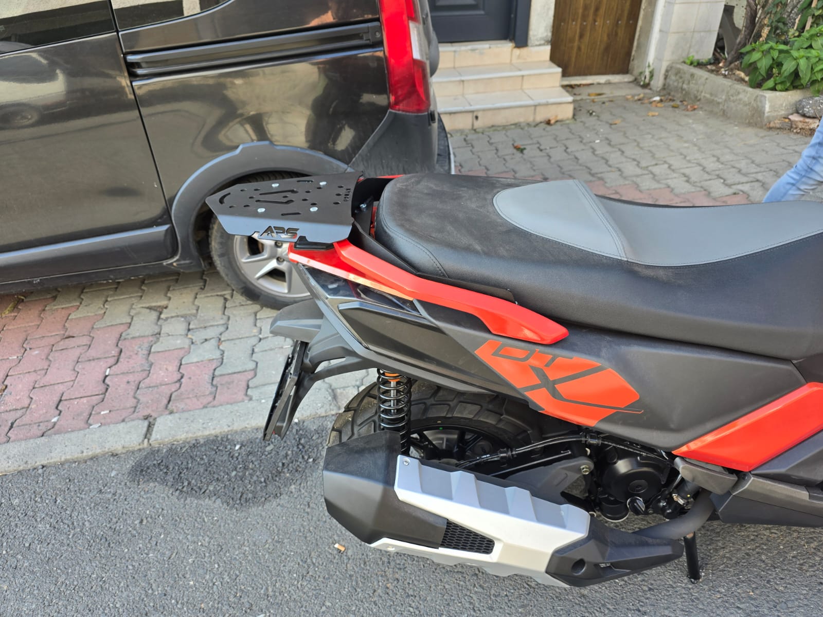 KYMCO DTX 250-360 ÇANTA TAŞIMA DEMİRİ