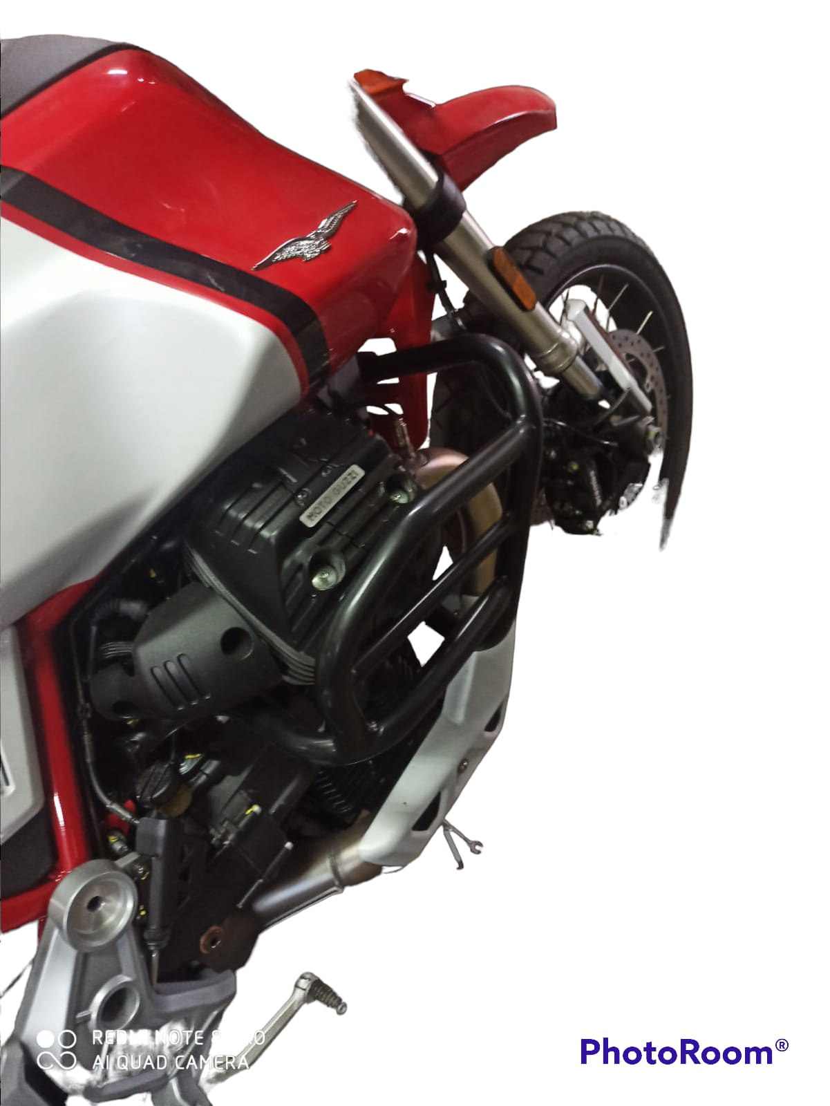 MOTO GUZZİ V5 TT KORUMA DEMİRİ