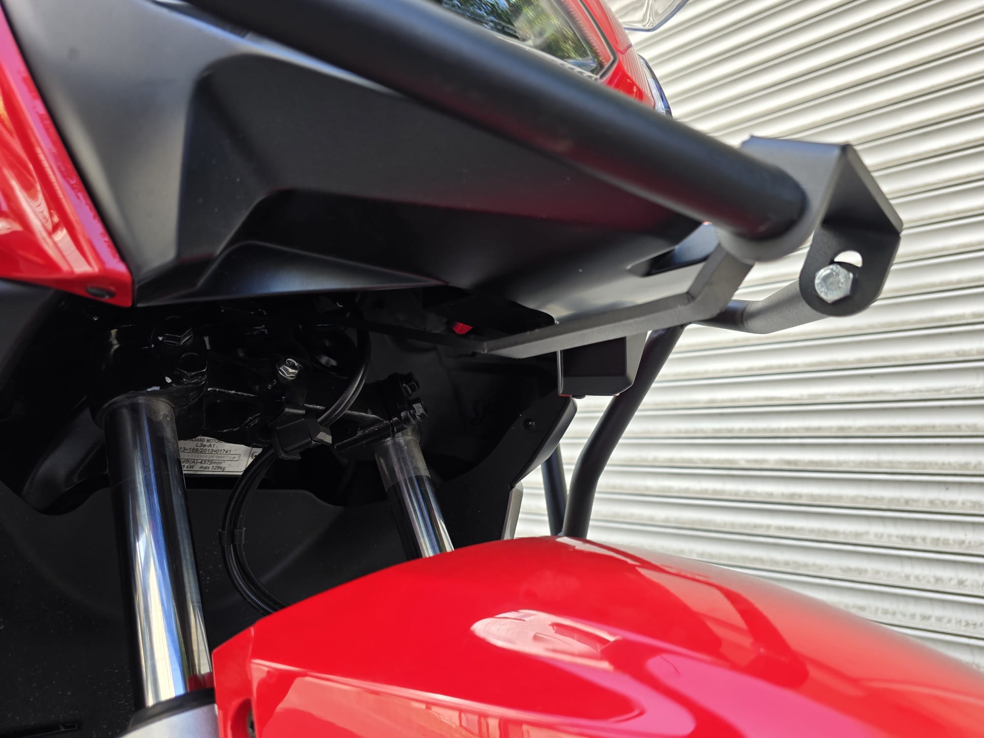 RKS REALE 125 ÖN KORUMA DEMİRİ