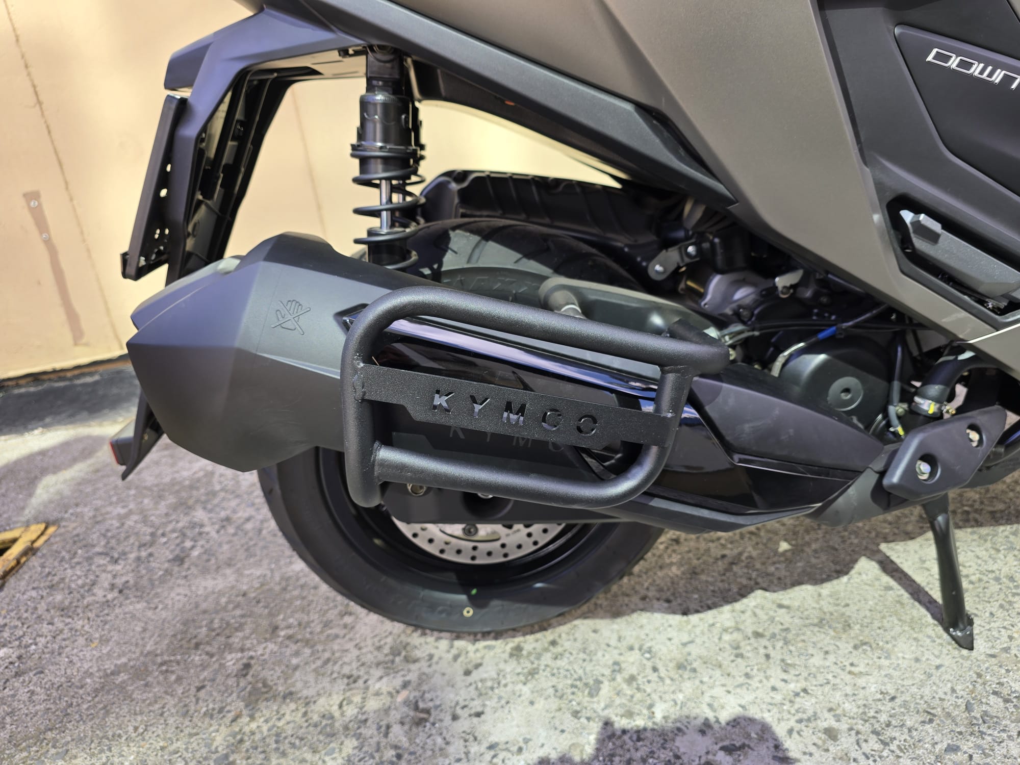 KYMCO DOWNTOWN GT 350 EGZOZ KORUMA DEMİRİ